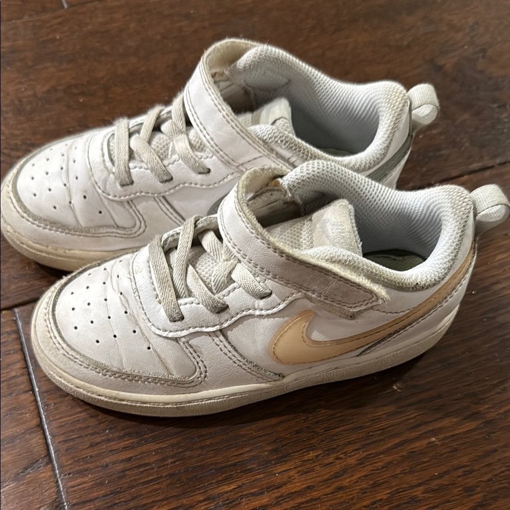 Kids Nike Sneakers 10c